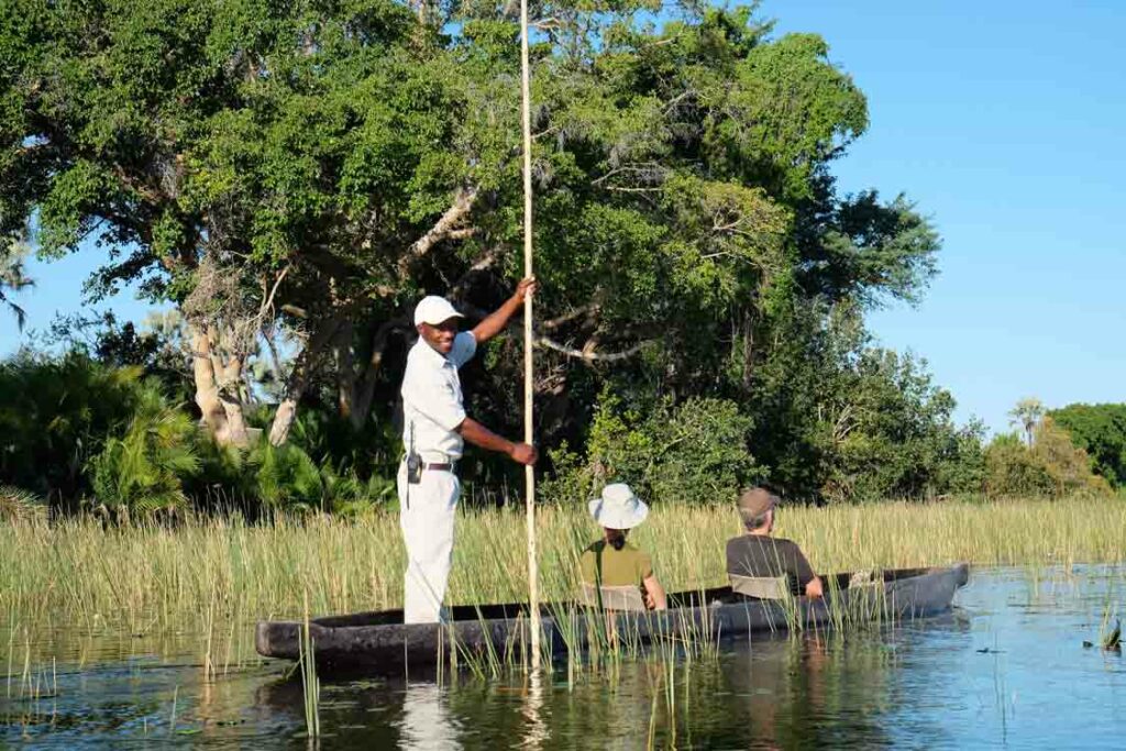 Flussfahrt in der Sandibe Okavango Safari Lodge von andbeyond