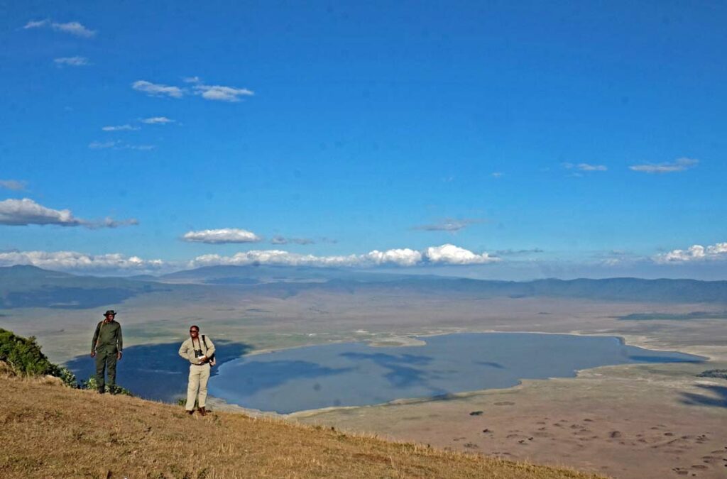 Blick in den Ngorongoro Krater in Tansania